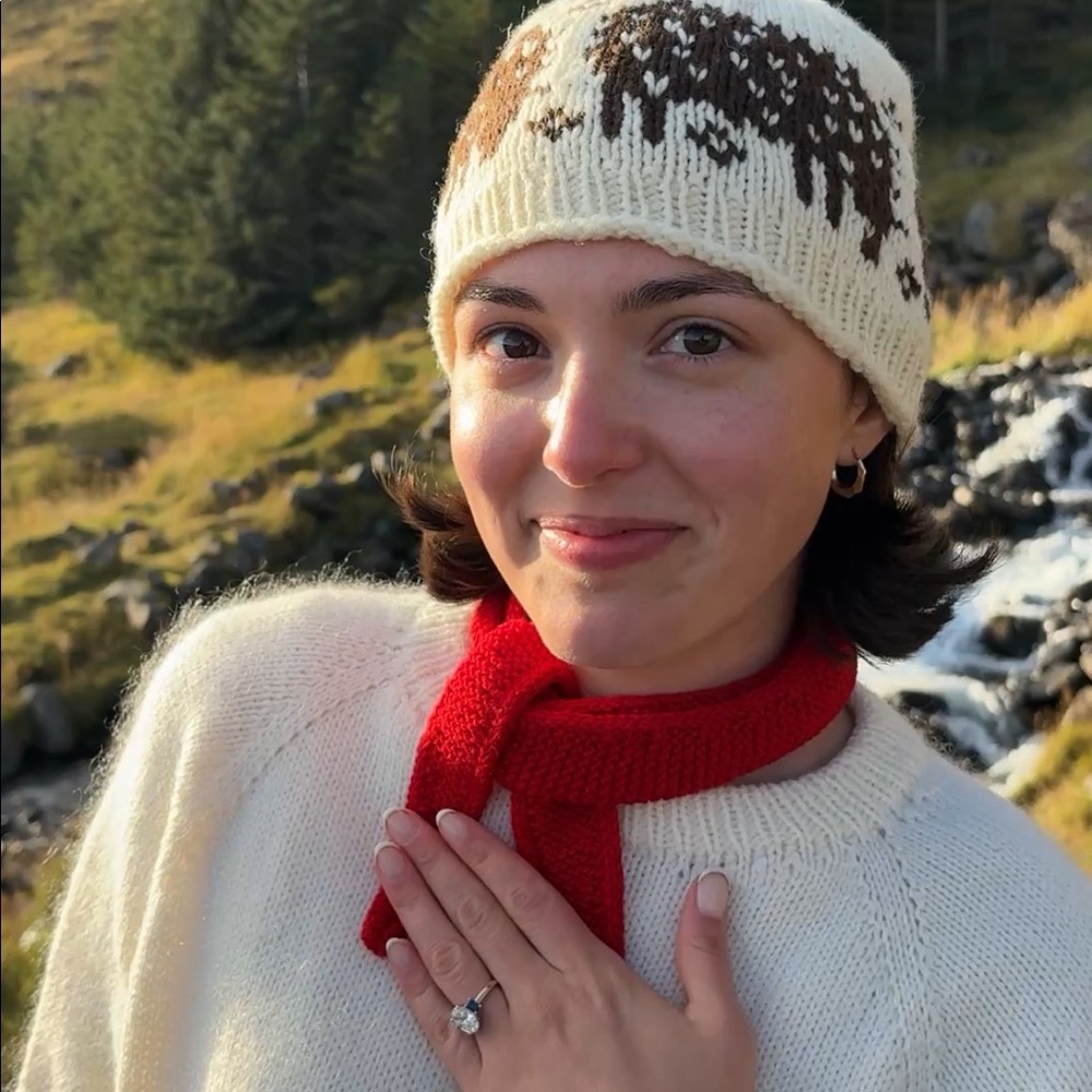 Meet your Posher, Olivia